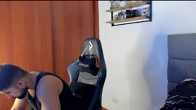 ethaanjones online show from 11, 3, 2026