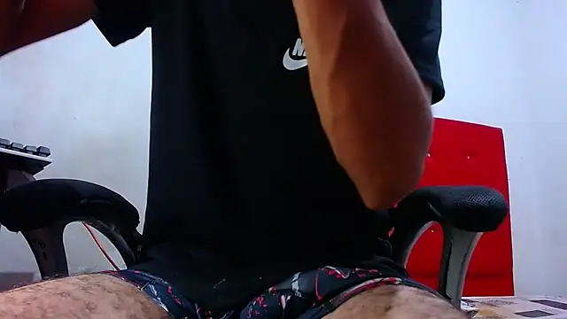 Snapshot of jarley_joker3 chatting on 25, 11, 2025 jarley joker3 online show from 25, 11, 2025