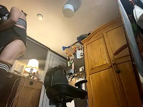 ElPollo77 online show from 21, 10, 2025