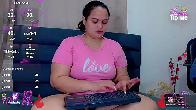 brunnette hot online show from 14, 2, 2026