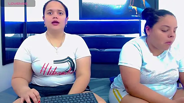 brunnette hot online show from 23, 9, 2025