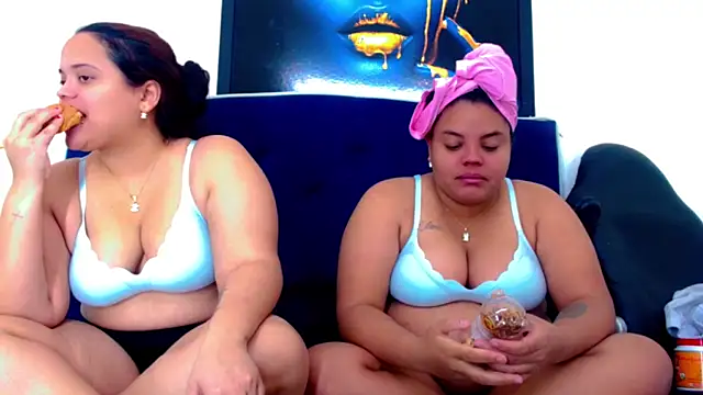 brunnette hot online show from 3, 11, 2025