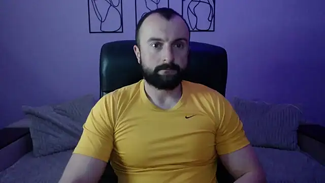 brindlefly6969 online show from 18, 5, 2026