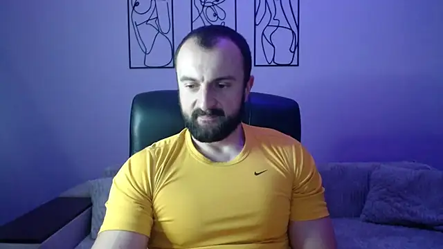 brindlefly6969 online show from 28, 11, 2025