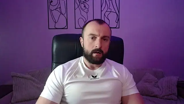 brindlefly6969 online show from 14, 4, 2026