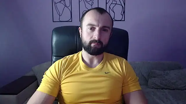 brindlefly6969 online show from 27, 11, 2025