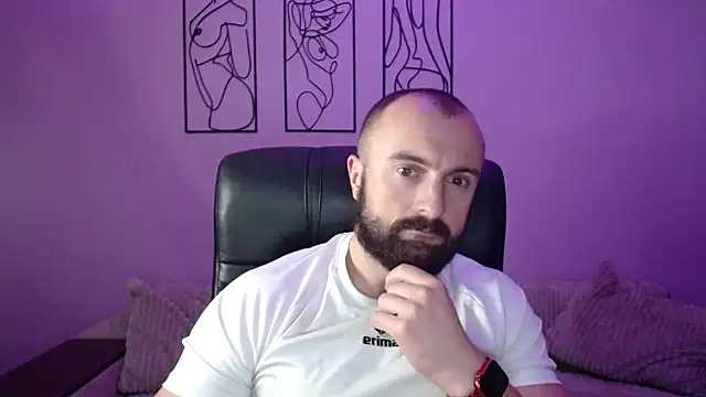 brindlefly6969 online show from 30, 10, 2025