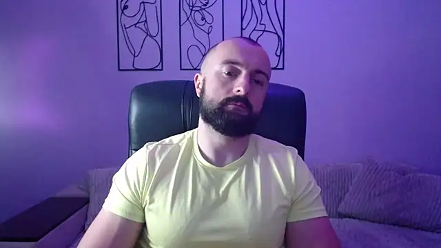 brindlefly6969 online show from 25, 10, 2025