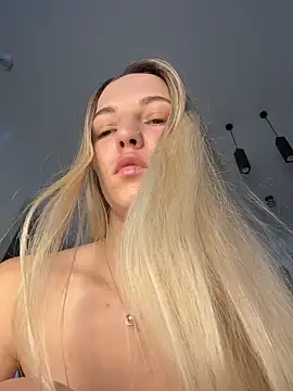 Adelina0001 online show from 13, 7, 2026