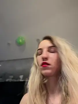 Snapshot of Adelina0001 chatting on 19, 2, 2025 Adelina0001 online show from 19, 2, 2025