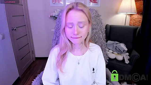 MalenaErnman online show from 20, 1, 2025