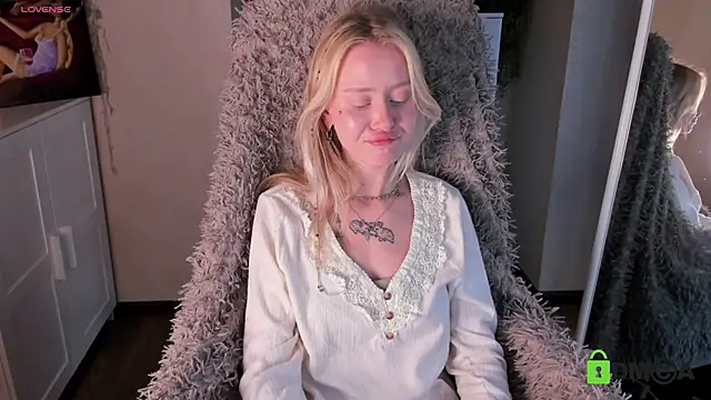 MalenaErnman online show from 4, 10, 2025