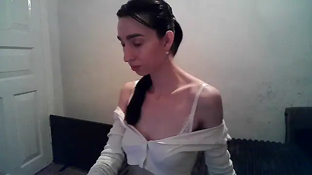 ElizaSwon online show from 5, 11, 2025