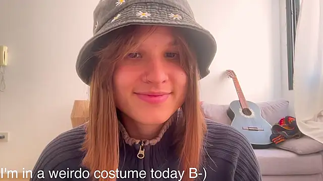 Your Hand In mine online show from 31, 10, 2025