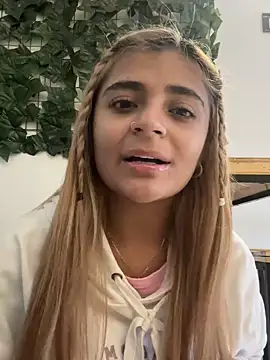 pamell col online show from 12, 12, 2024