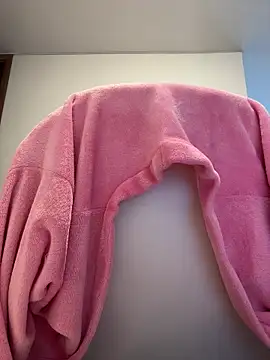 pamell col online show from 6, 3, 2026