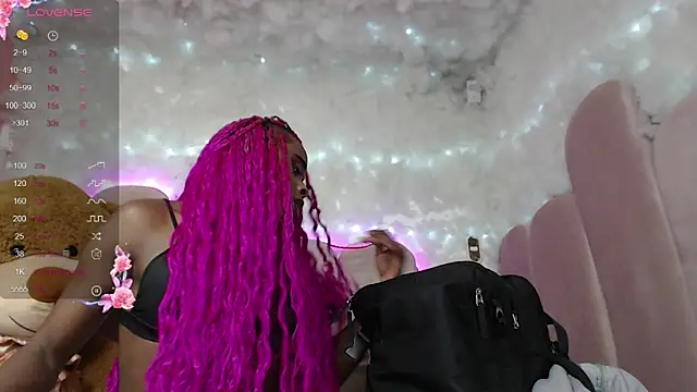 puca ebony online show from 14, 3, 2025