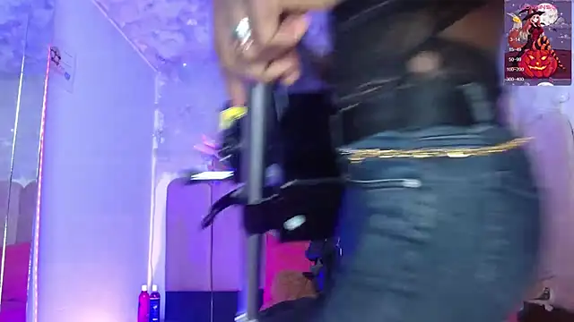 puca ebony online show from 27, 10, 2025