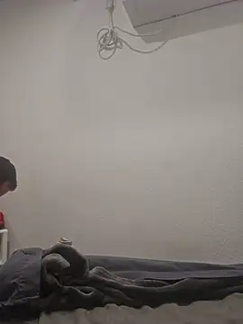 Iliketocooksquirt25 online show from 18, 5, 2026