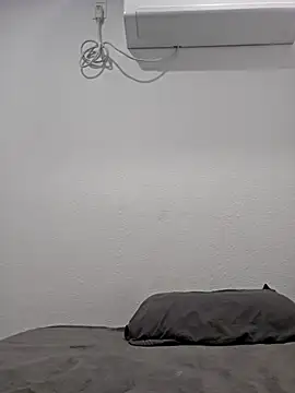 Iliketocooksquirt25 online show from 20, 9, 2025