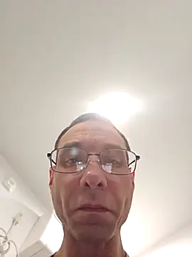 Iliketocooksquirt25 online show from 25, 3, 2026