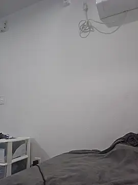 Iliketocooksquirt25 online show from 21, 9, 2025