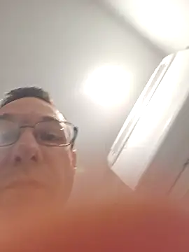 Iliketocooksquirt25 online show from 5, 11, 2025