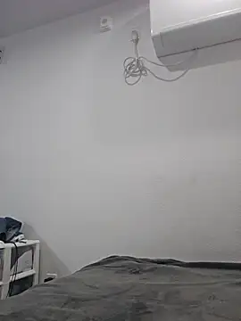 Iliketocooksquirt25 online show from 22, 9, 2025