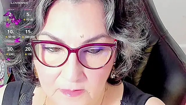 cataleya mom online show from 13, 10, 2025