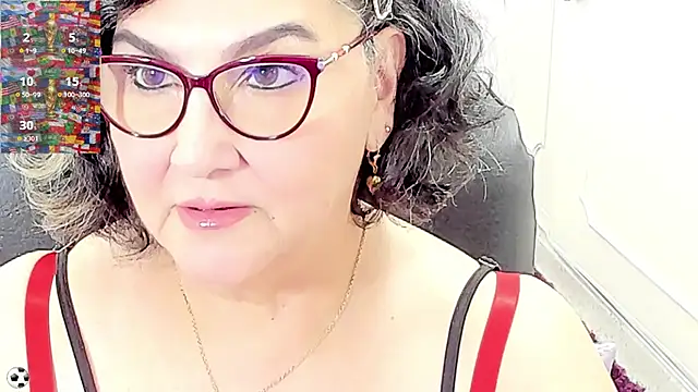 Snapshot of cataleya_mom chatting on 30, 6, 2026 cataleya mom online show from 30, 6, 2026