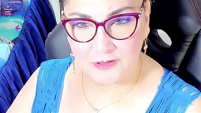 cataleya mom online show from 5, 10, 2025