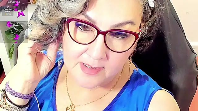 cataleya mom online show from 8, 3, 2026