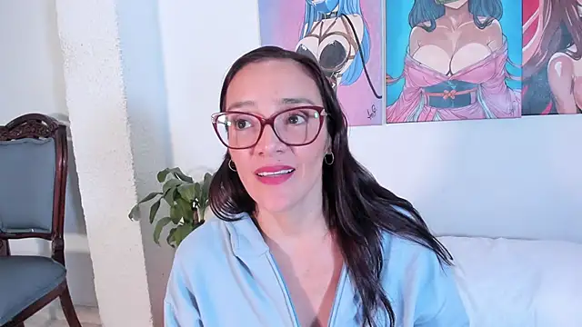 Jessica Herrera  online show from 13, 10, 2025