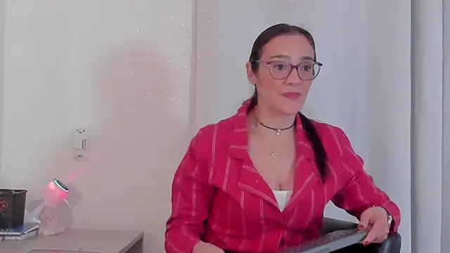 Jessica Herrera  online show from 13, 1, 2026