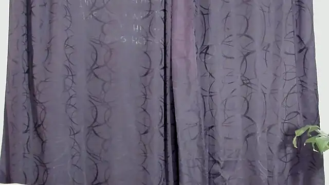 Jessica Herrera  online show from 30, 11, 2025