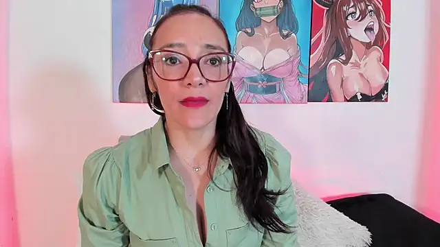 Jessica Herrera  online show from 12, 10, 2025