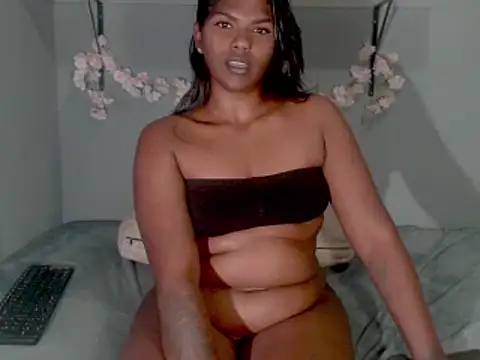 Snapshot of Sexykitten147 chatting on 28, 9, 2025 Sexykitten147 online show from 28, 9, 2025