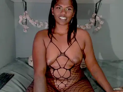 Snapshot of Sexykitten147 chatting on 11, 10, 2025 Sexykitten147 online show from 11, 10, 2025