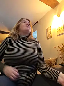 lady charlyne online show from 19, 1, 2026