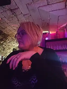 lady charlyne online show from 12, 6, 2026