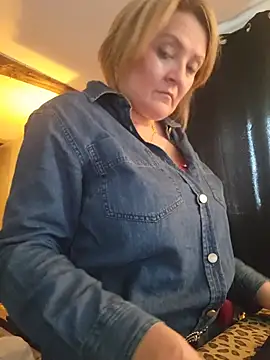 lady charlyne online show from 2, 6, 2026