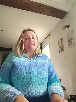 lady charlyne online show from 27, 2, 2025