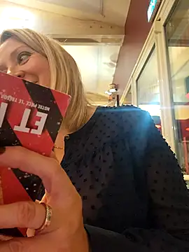 lady charlyne online show from 5, 3, 2025