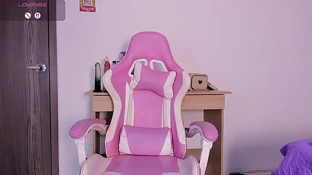 alexa pariss online show from 10, 1, 2026