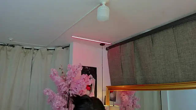 IsseyMz online show from 25, 12, 2024