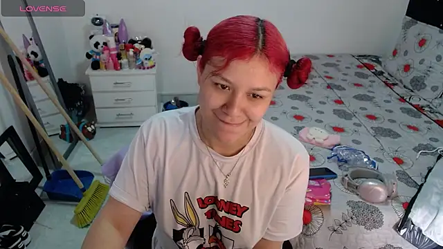 Snapshot of soniafuckboobs chatting on 13, 5, 2026 soniafuckboobs online show from 13, 5, 2026