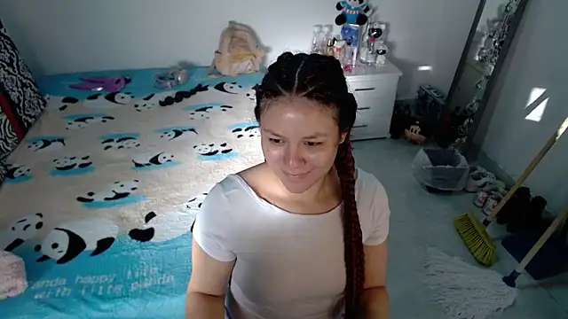 Snapshot of soniafuckboobs chatting on 20, 2, 2026 soniafuckboobs online show from 20, 2, 2026