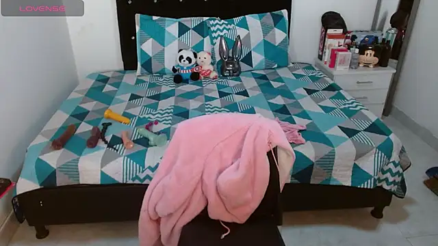 soniafuckboobs online show from 24, 9, 2025