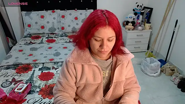 Snapshot of soniafuckboobs chatting on 30, 4, 2026 soniafuckboobs online show from 30, 4, 2026
