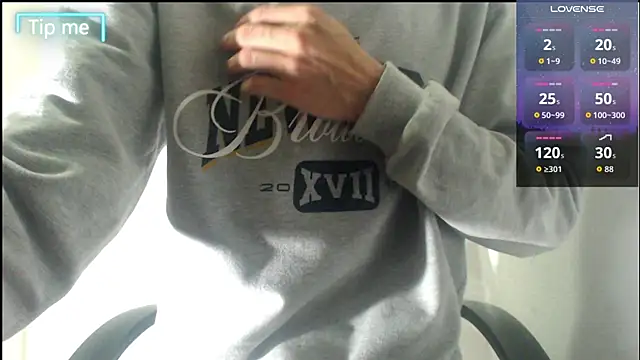 Snapshot of GrayHornyX chatting on 25, 6, 2026 GrayHornyX online show from 25, 6, 2026
